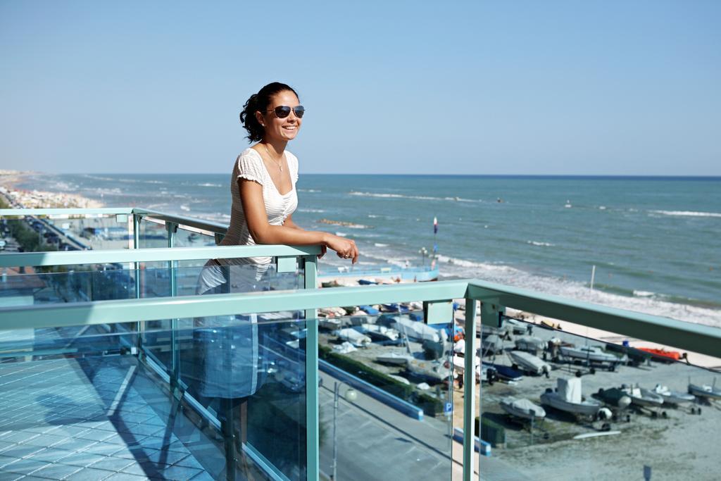 Abbazia Club Hotel Marotta Kültér fotó